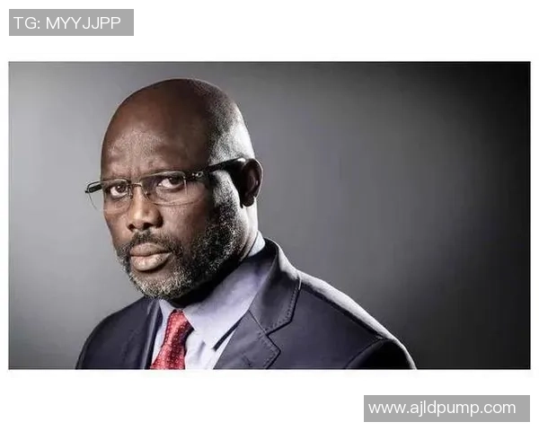 乔治在足球界的地位究竟如何是否可以称之为足球明星